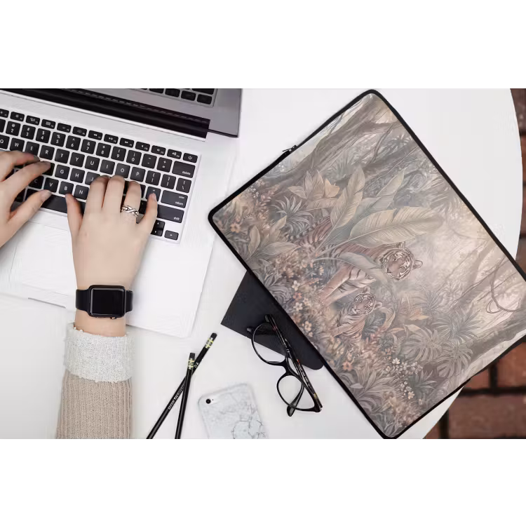 Tijger - Welp - Jungle - Illustratie - Dieren laptophoes neopreen klein -bureau