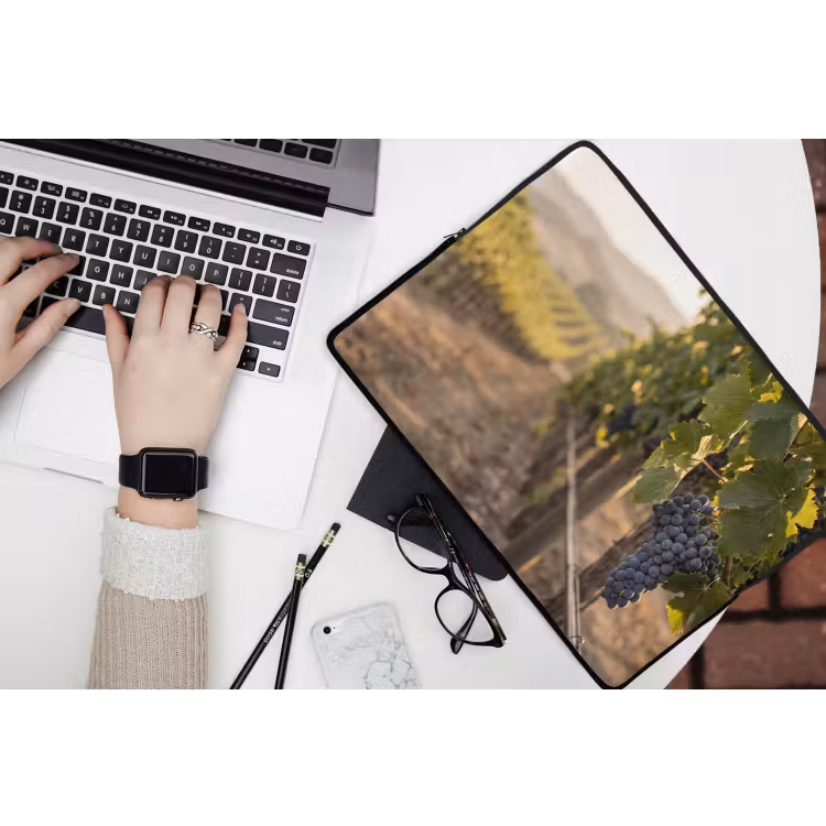 Druiven - Wijngaard - Zonlicht laptophoes neopreen klein -bureau