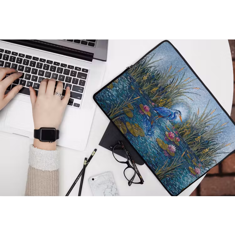 Vogel - Water - Natuur - Abstract - Blauw laptophoes neopreen klein -bureau