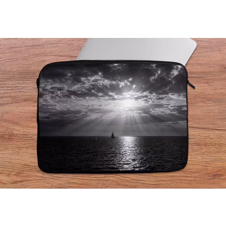 Water - Boot - Lucht - Natuur - Zwart-wit laptophoes neopreen klein -tafel