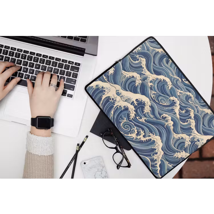Golven - Zee - Natuur - Abstract - Blauw laptophoes neopreen klein -bureau