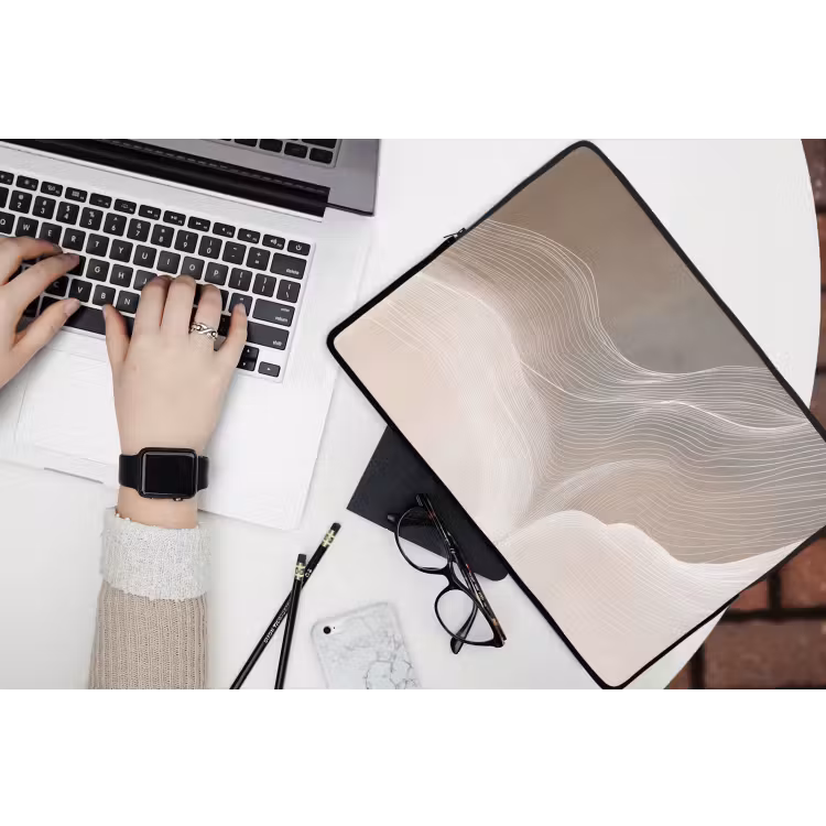Golvende lijnen - Luchtstromen - Harmonieus laptophoes neopreen klein -bureau