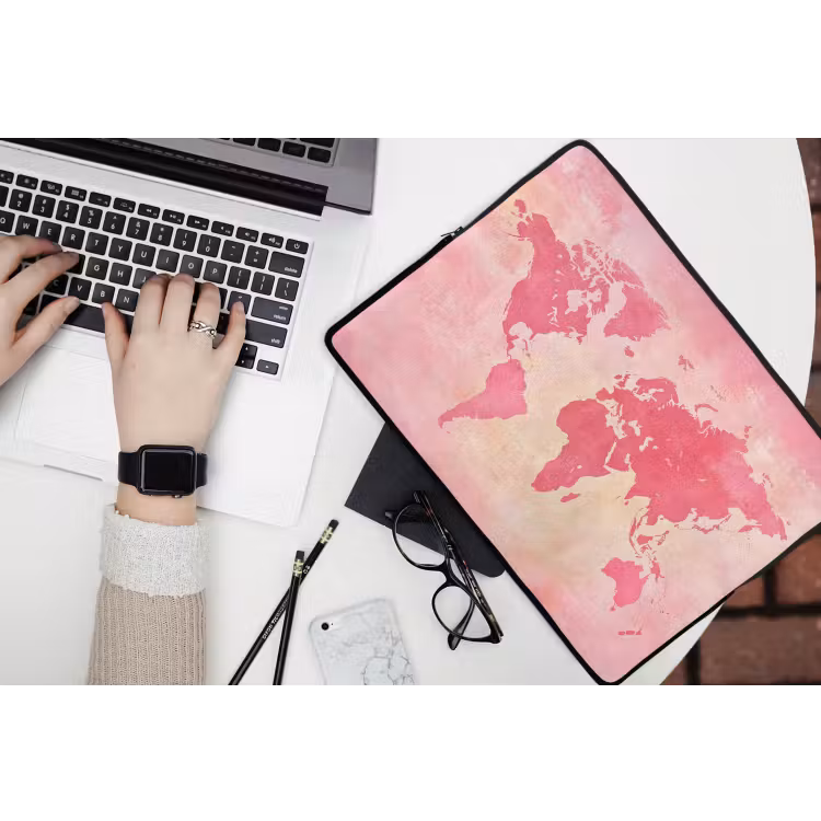 Wereldkaart - Roze - Vaag laptophoes neopreen klein -bureau