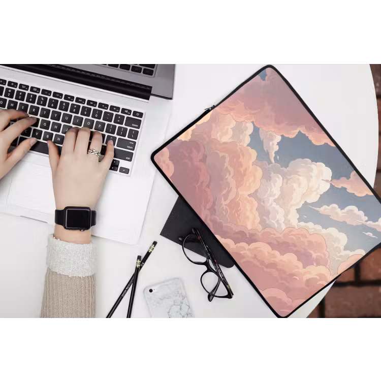 Wolken - Lucht - Natuur - Pastel - Roze laptophoes neopreen klein -bureau