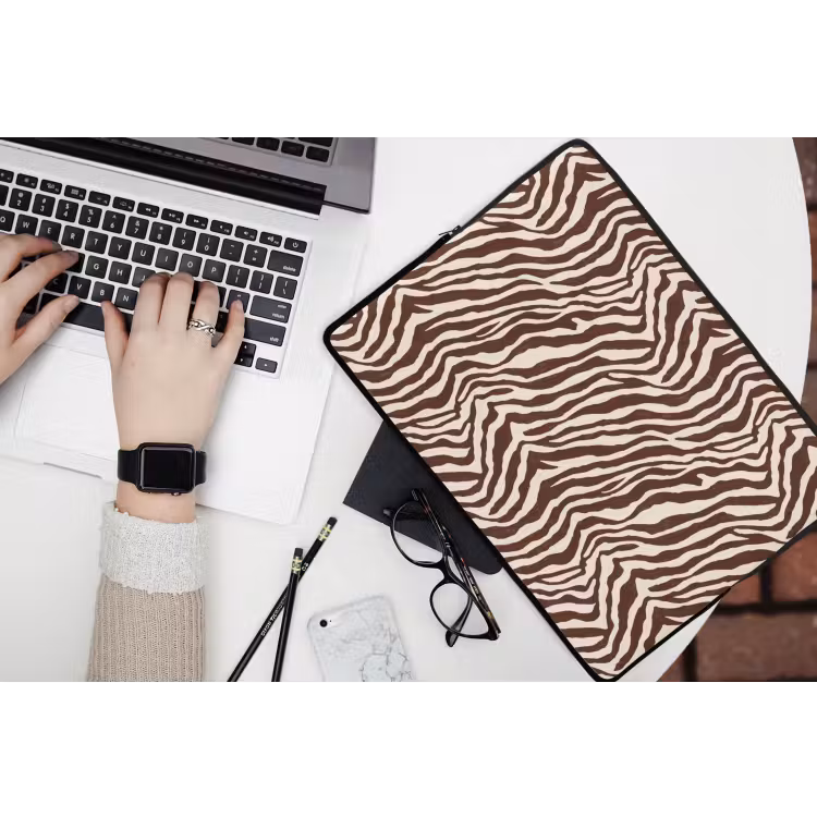 Zebra - Patroon - Zwart - Wit laptophoes neopreen klein 279 -bureau