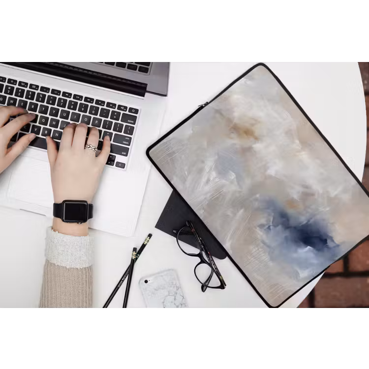 Abstract - Wolken - Sfeer - Modern - Beige laptophoes neopreen klein -bureau