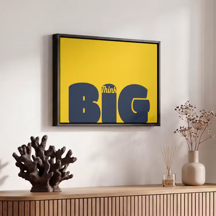 Geel - Think big - Grafisch Canvas met baklijst klein -atmosphere_sfeer4_global