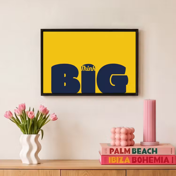 Geel - Think big - Grafisch Canvas met baklijst klein -atmosphere_sfeer1_global