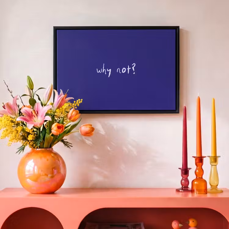 Why not - Blauw - Handgeschreven Canvas met baklijst klein -atmosphere_sfeer3_global