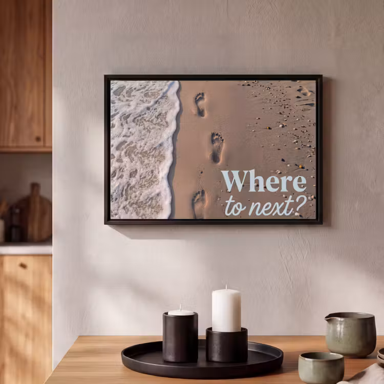 Where to next - Strand - Voetstappen Canvas met baklijst klein -atmosphere_sfeer2_global