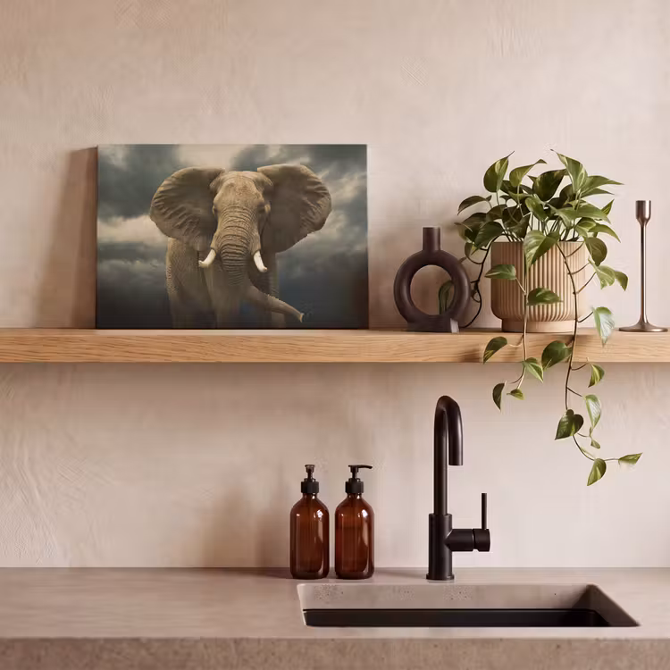 Afrikaanse olifant tegen de donkere wolken canvas 2cm klein -sfeer3