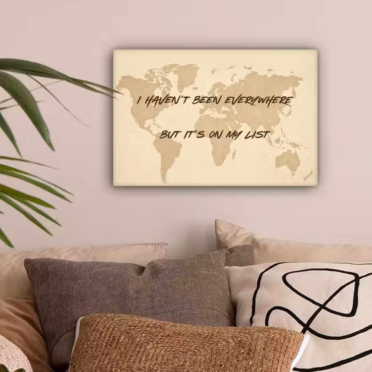 Beige - Wereldkaart - Quote - Handgeschreven canvas 2cm klein -sfeer1