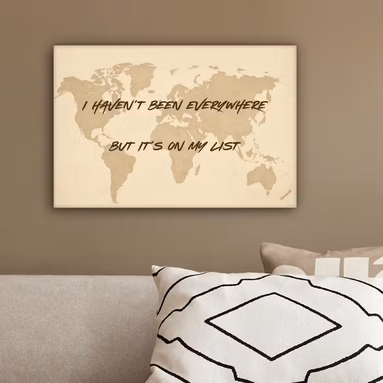 Beige - Wereldkaart - Quote - Handgeschreven canvas 2cm klein -sfeer3