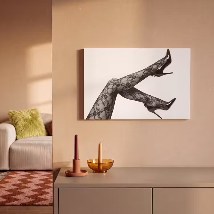 Benen - Kant - Hakken - Zwart - Wit - Uitdagend canvas 2cm klein -sfeer1