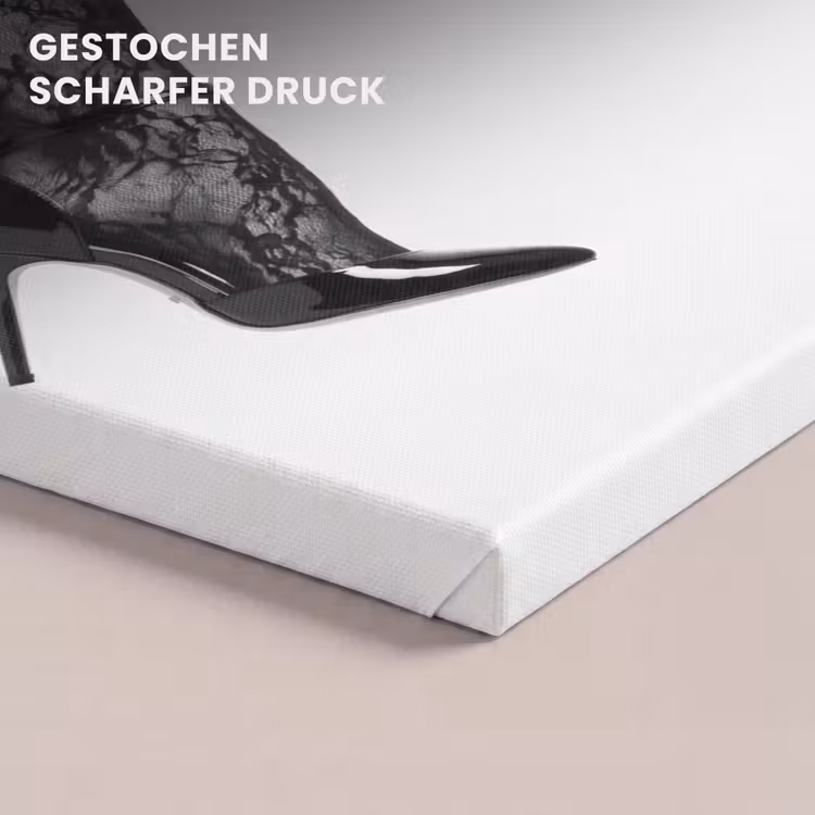 Benen - Kant - Hakken - Zwart - Wit - Uitdagend canvas 2cm klein -closeup_print_DE