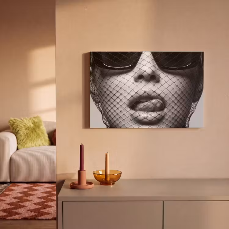 Vrouw - Net - Mysterieus - Zwart - Wit canvas 2cm klein -sfeer1