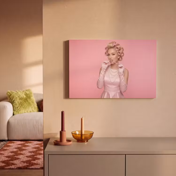 Vrouw - Roze - Parelketting - Krulspelden canvas 2cm klein -sfeer1