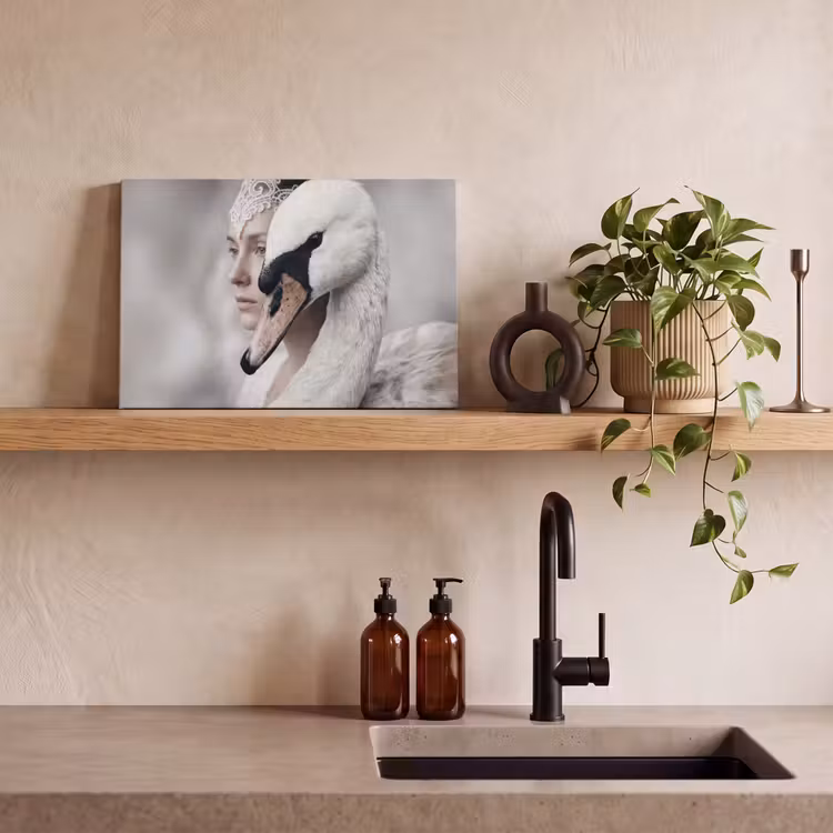 Vrouw - Zwaan - Wit canvas 2cm klein -sfeer3