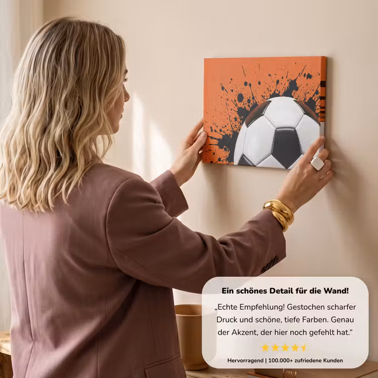 Voetbal - Verf - Sport - Oranje canvas 2cm klein -sfeer3