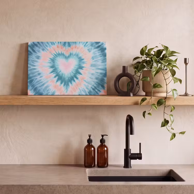 Hartvormig - Tie dye - Pasteltinten - Lichtgroen canvas 2cm klein -sfeer6