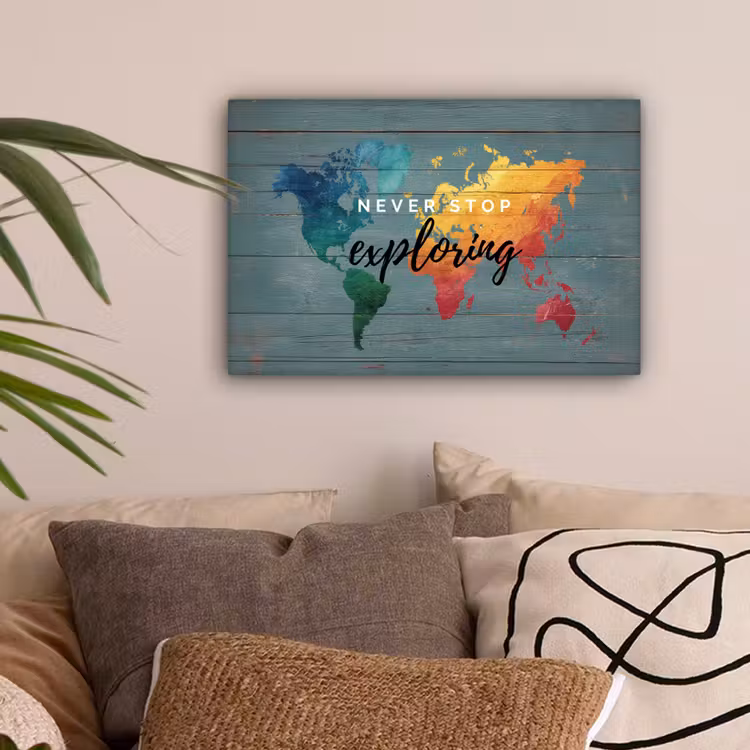Hout - Wereldkaart - Regenboog - Exploring canvas 2cm klein -sfeer1