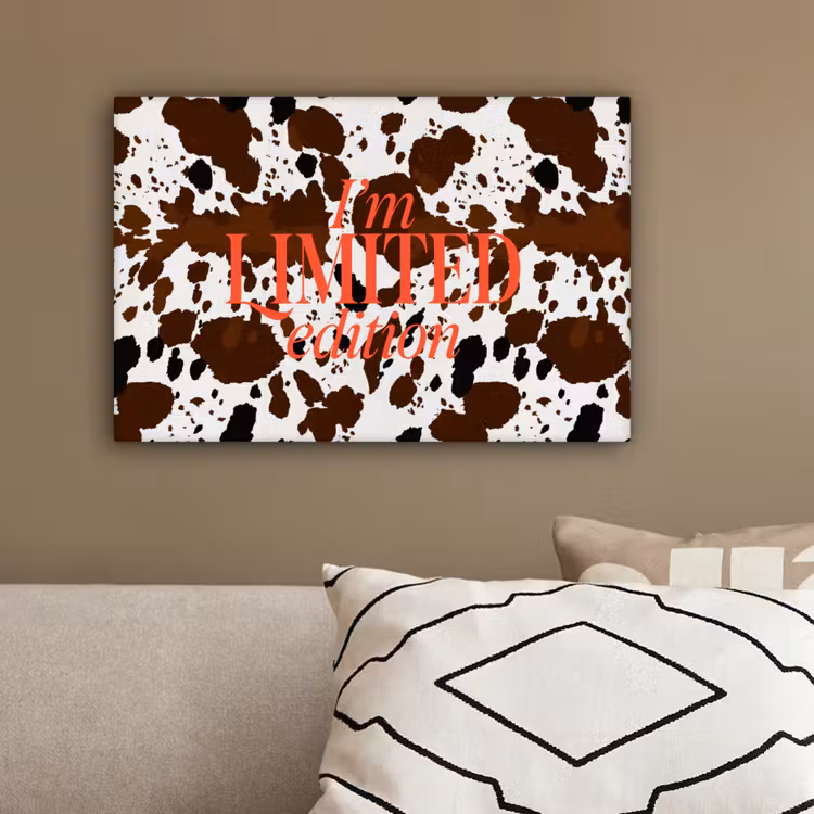 Koeienprint - Limited edition - Rood canvas 2cm klein -closeup_print_DE