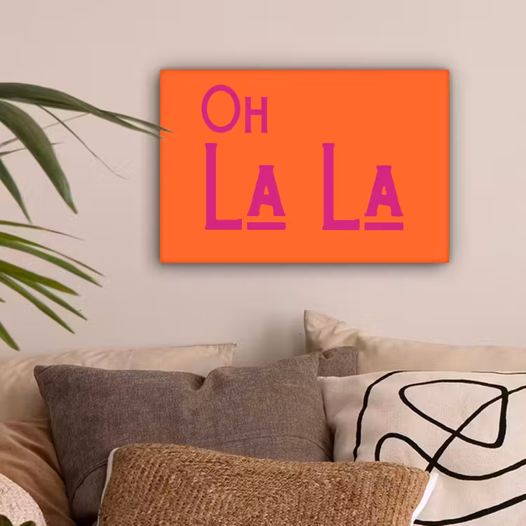 Oh la la - Oranje - Roze - Scheeflettertype canvas 2cm klein -sfeer1