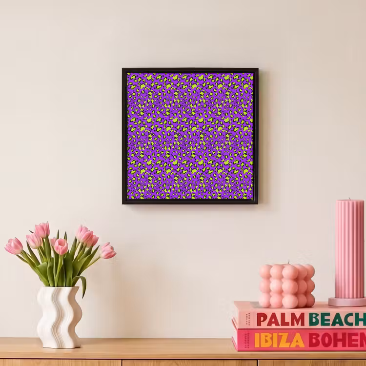 Panterprint - Paars - Groen - Neon Canvas met baklijst klein 1124 -atmosphere_sfeer1_global