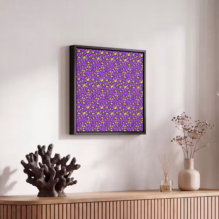 Panterprint - Paars - Groen - Neon Canvas met baklijst klein 1124 -atmosphere_sfeer4_global