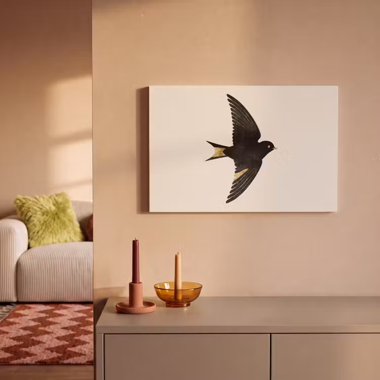 Zwarte zwaluw - Gouden accenten - Lichte achtergrond canvas 2cm klein -sfeer1