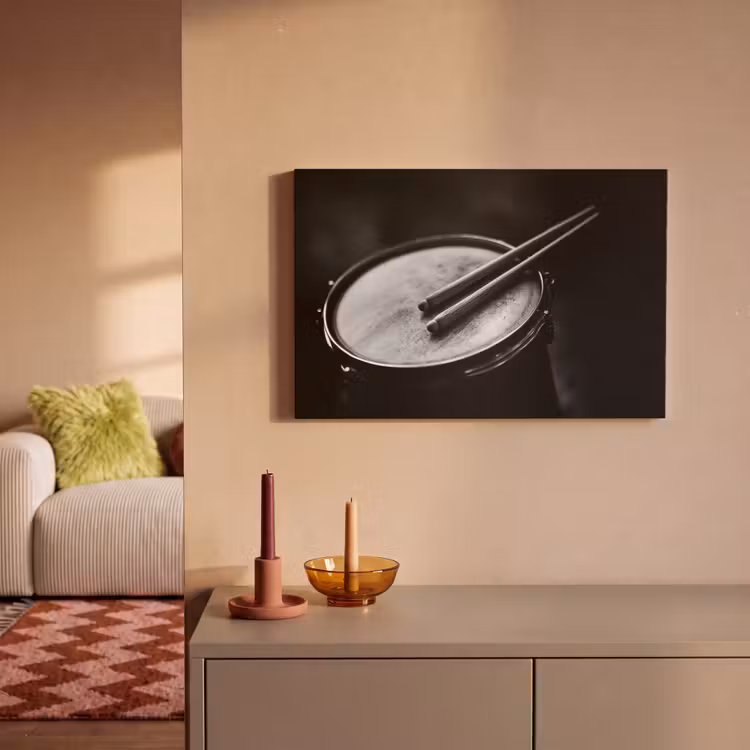 Trommel - Close-up - Drumstokken - Zwart canvas 2cm klein -sfeer1