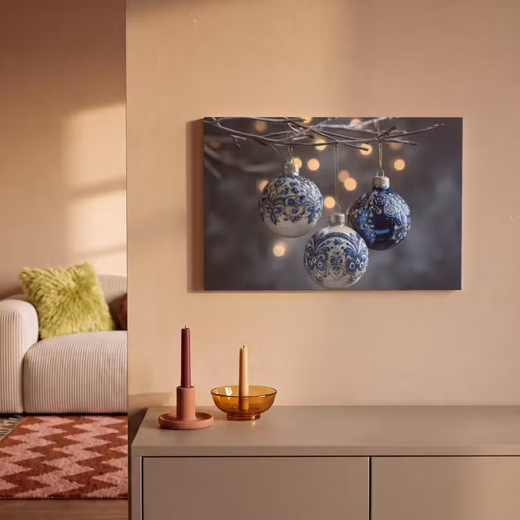Kerstbal - Versierd - Blauw canvas 2cm klein -sfeer1