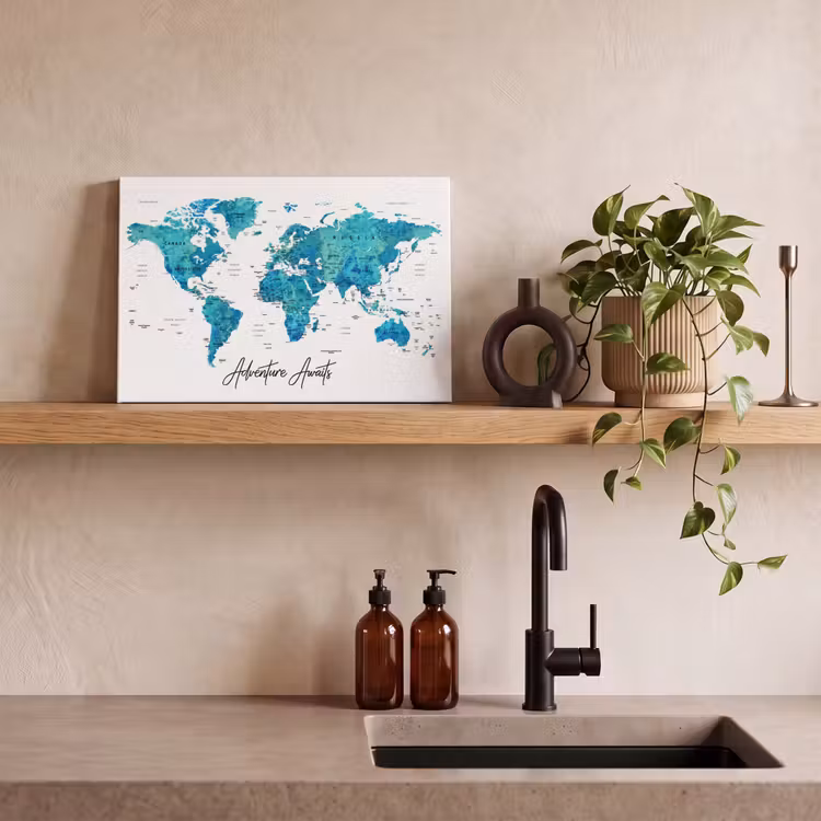 Wereldkaart - Blauw - Kleurrijk canvas 2cm klein -sfeer6