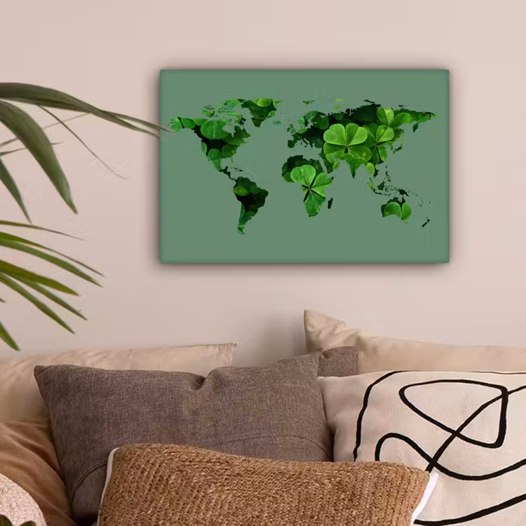 Wereldkaart - Donkergroen - Klavertje vier canvas 2cm klein -sfeer1