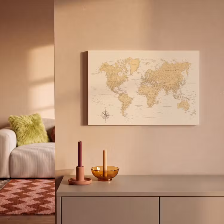 Wereldkaart - Realistisch - Beige canvas 2cm klein -sfeer1