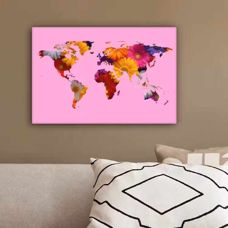 Wereldkaart - Roze - Bloemen canvas 2cm klein -sfeer3