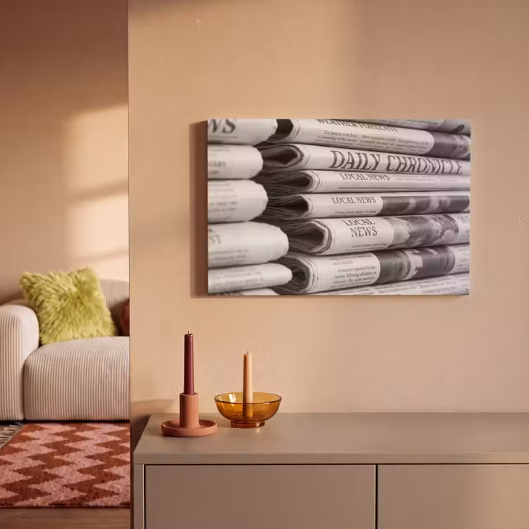 Krant - Stapel - Nieuws - Zwart-wit - Media canvas 2cm klein -sfeer1