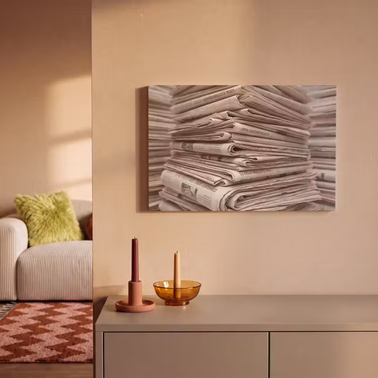 Kranten - Stapel - Nieuws - Vintage - Beige canvas 2cm klein -sfeer1