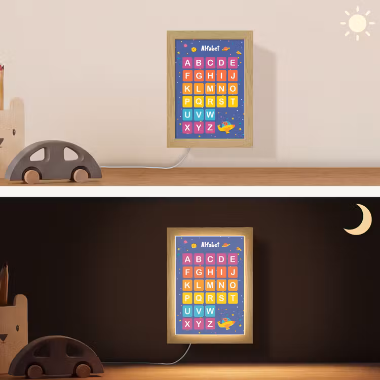 Alfabet - Educatief - Letters leren voor kinderen - Ruimte Light Box met kabel (Wandlamp kind) klein -sfeer3_kind