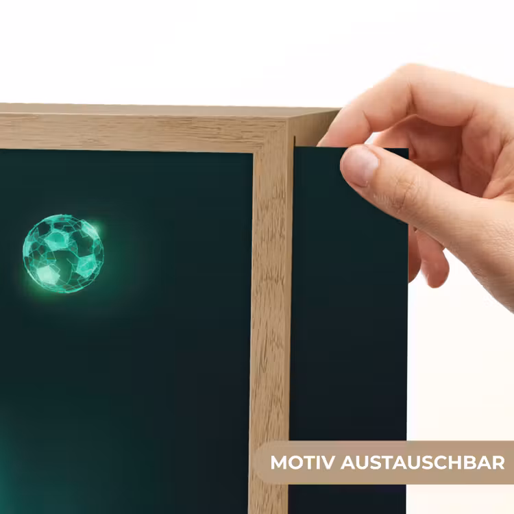 Voetbal - Voetballer - Jongen - Zwart Light Box met batterij (Wandlamp kind) middel -USP_websiteprintDE