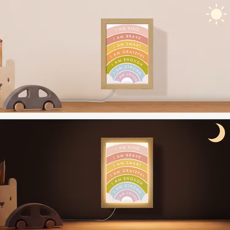Kinderkamer - Quotes - Regenboog - Kleuriijk Light Box met kabel (Wandlamp kind) klein -sfeer3_kind