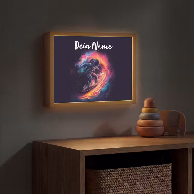 Astronaut - Ruimte - Surfen - Kleurrijk Light Box met batterij (Wandlamp kind) middel -sfeer5_kind