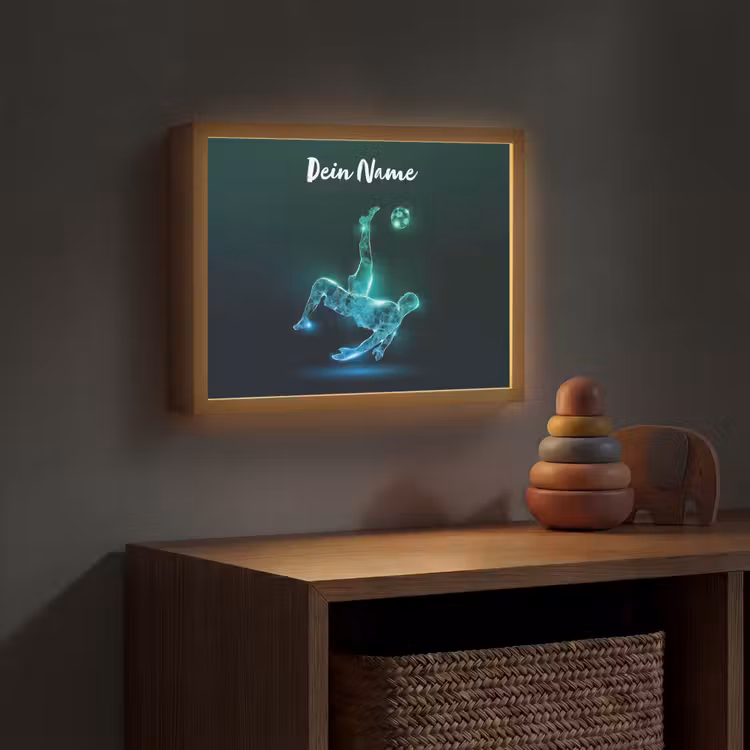 Voetbal - Voetballer - Jongen - Zwart Light Box met batterij (Wandlamp kind) middel -sfeer5_kind