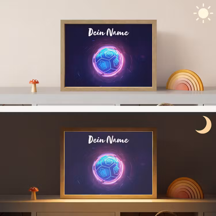 Voetbal - Sport - Blauw - Paars Light Box met batterij (Wandlamp kind) middel -sfeer3_kind