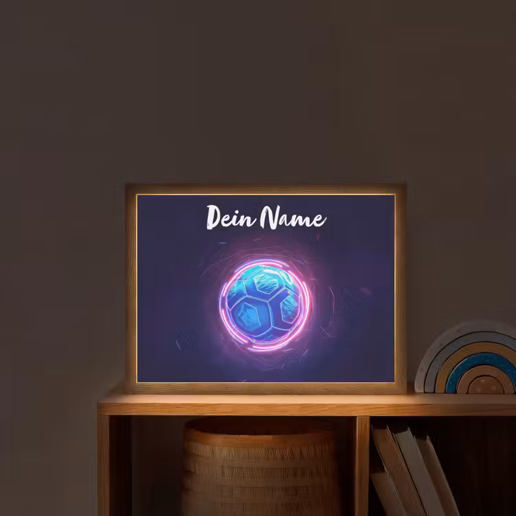 Voetbal - Sport - Blauw - Paars Light Box met batterij (Wandlamp kind) middel -sfeer1_kind