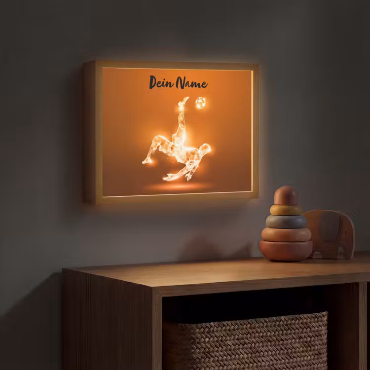 Voetballer - Oranje - Voetbal - Omhaal Light Box met batterij (Wandlamp kind) middel -sfeer5_kind