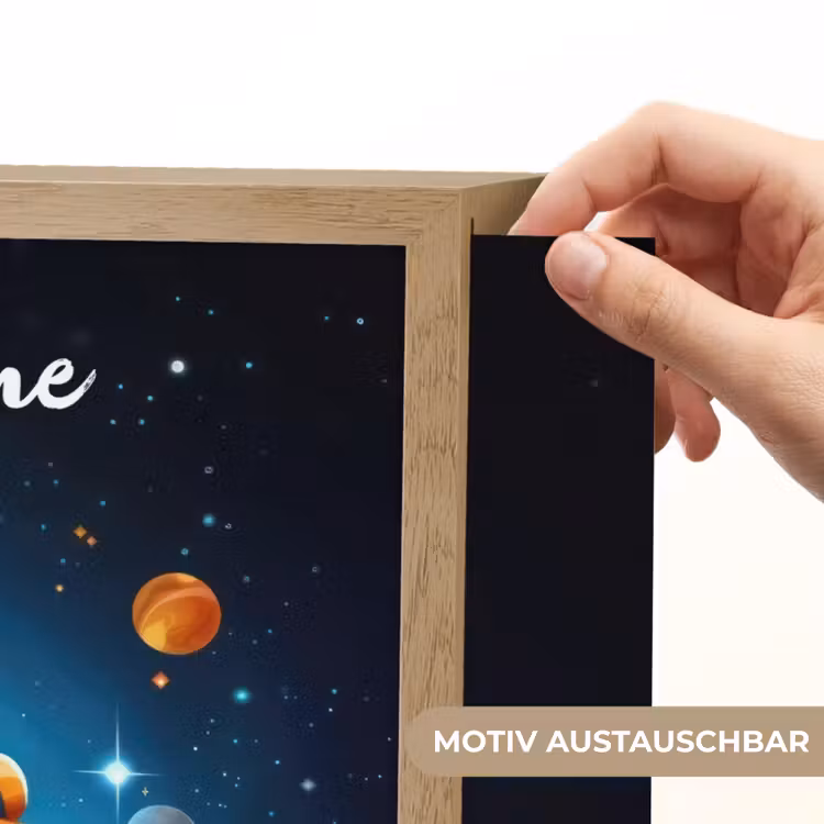 Raket - Ruimte - Planeten - Kinderen - Jongen Light Box met batterij (Wandlamp kind) middel -USP_websiteprintDE