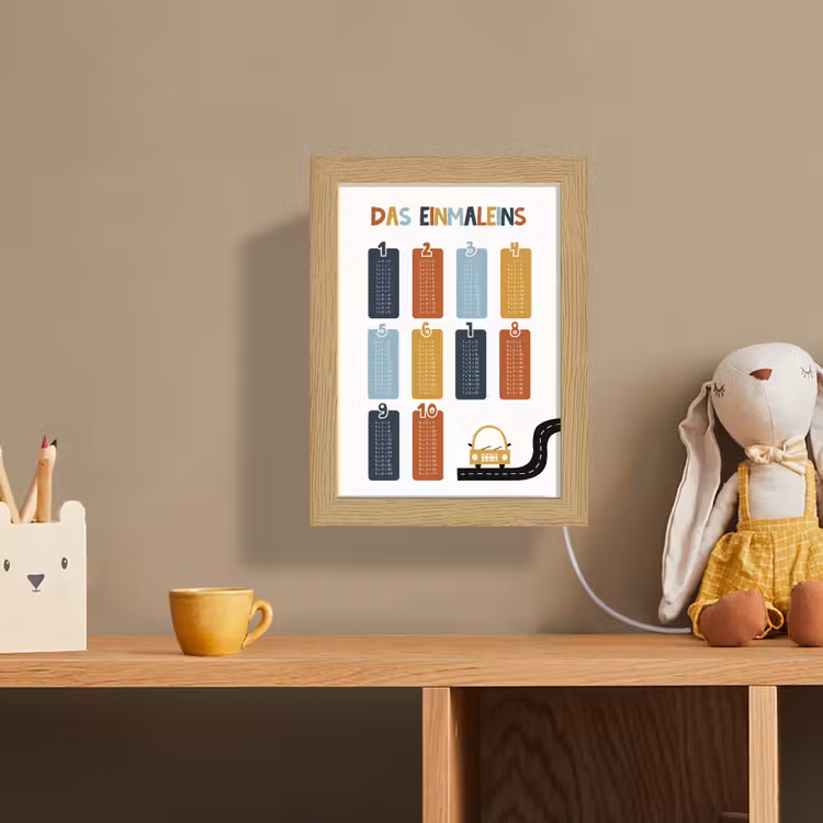 Educatief - Leren rekenen - Auto - Vermenigvuldigingstabel Light Box met kabel (Wandlamp kind) klein -sfeer2_kind