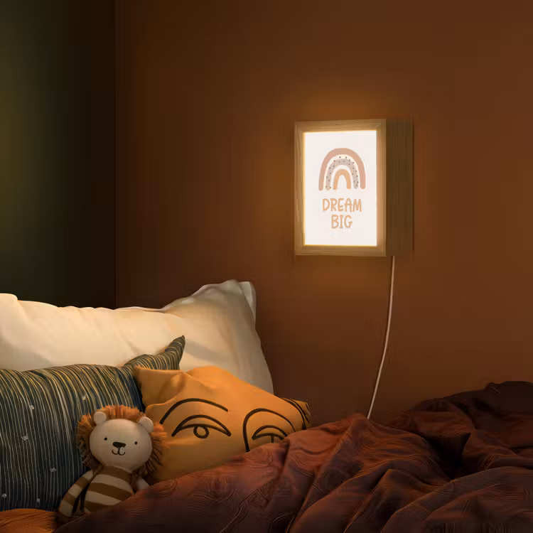 Regenboog - Quote - Dream Big - Pastel kleuren Light Box met kabel (Wandlamp kind) klein -sfeer1_kind