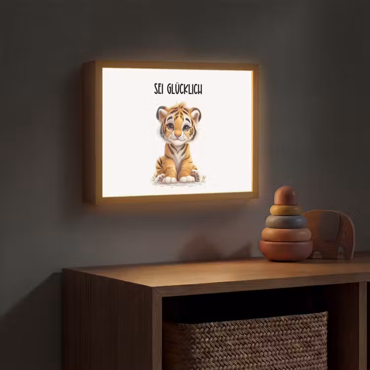 Tijger - Wees gelukkig - Quote - Dier Light Box met batterij (Wandlamp kind) middel -sfeer5_kind